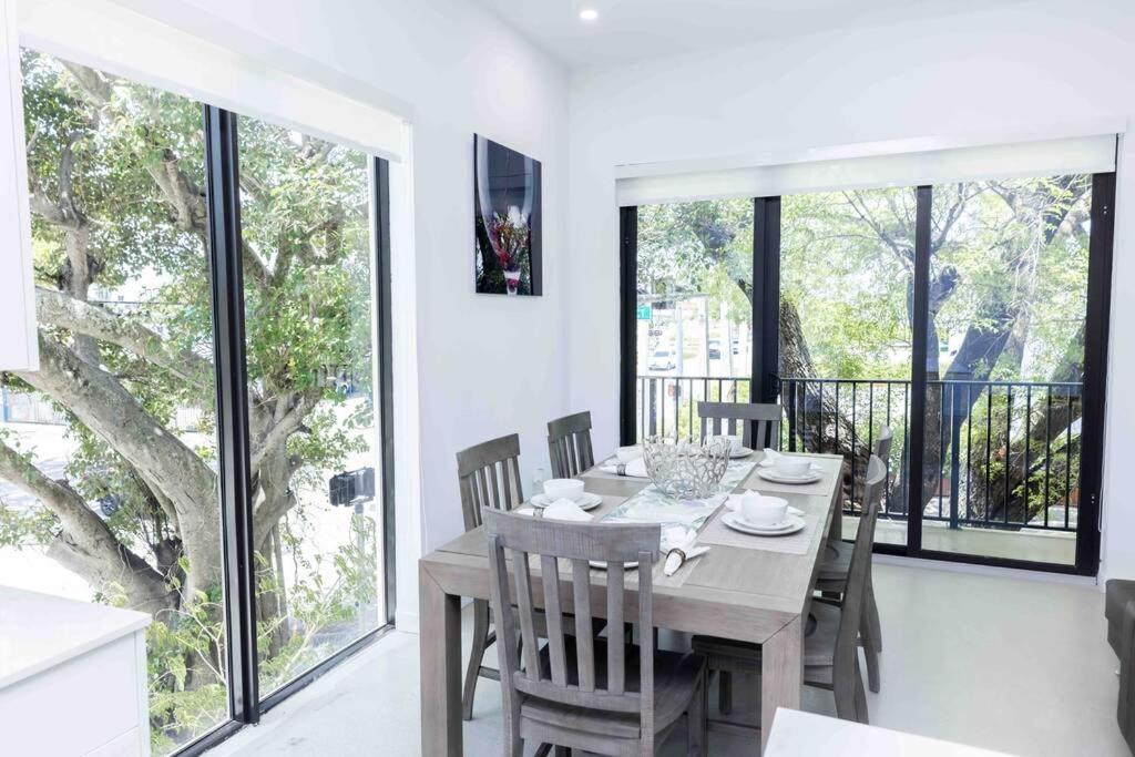 Huge 4 Bedroom Townhouse W/ Private Rooftop & Bbq 마이애미 외부 사진