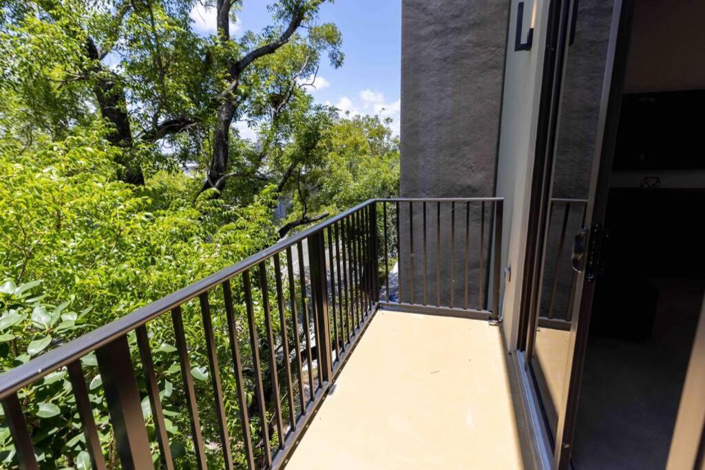 Huge 4 Bedroom Townhouse W/ Private Rooftop & Bbq 마이애미 외부 사진